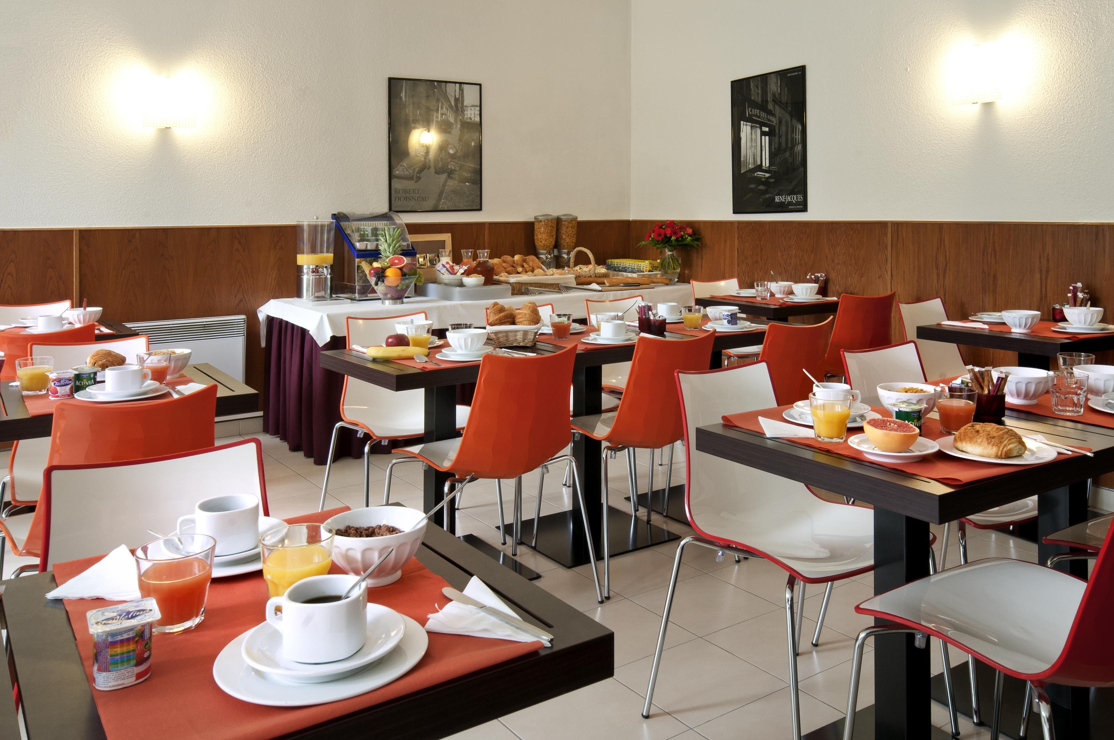 Aparthotel Adagio Access Paris Vanves - Porte De Versailles Restoran gambar